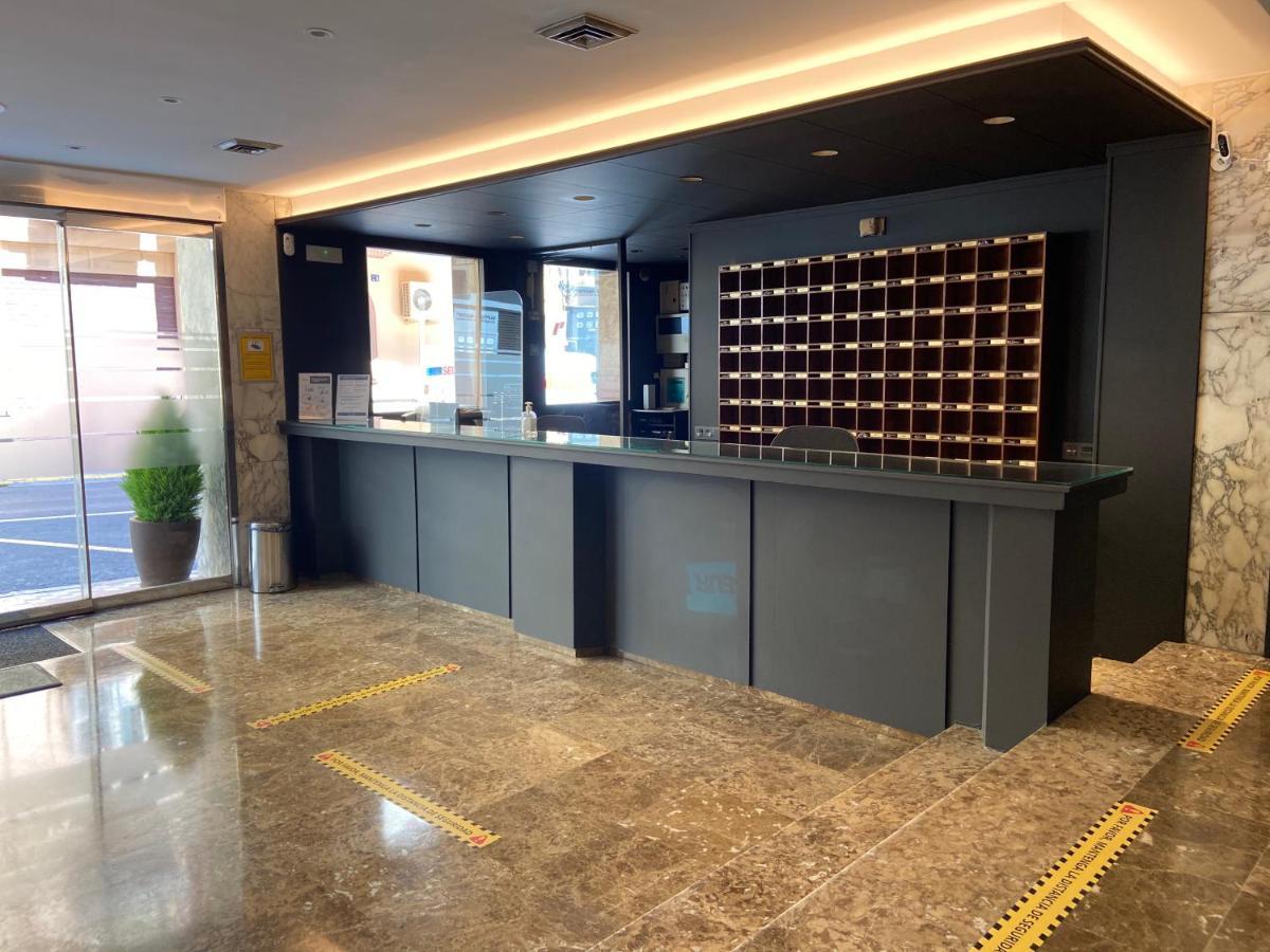 Hotel Leuka Alicante Dış mekan fotoğraf