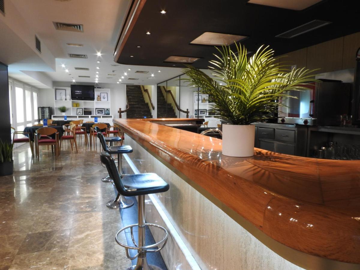 Hotel Leuka Alicante Dış mekan fotoğraf