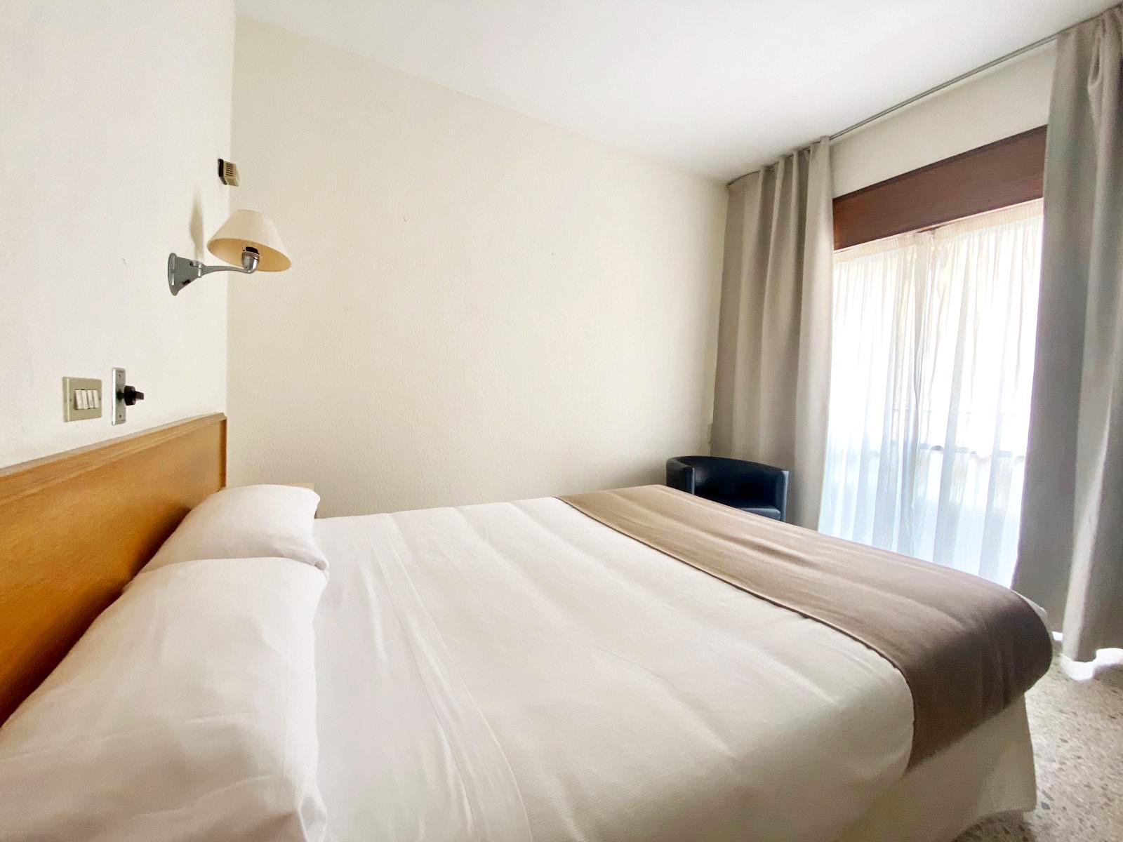 Hotel Leuka Alicante Dış mekan fotoğraf