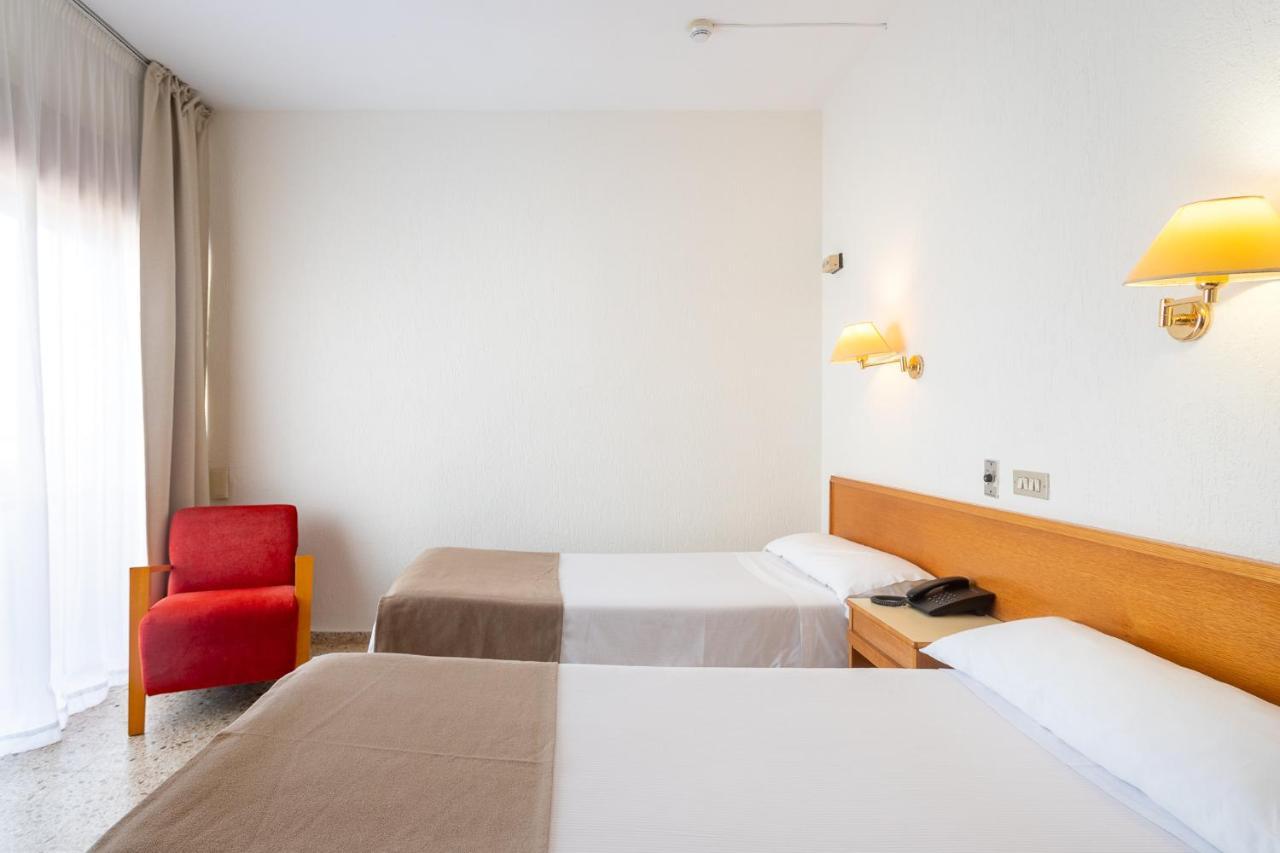 Hotel Leuka Alicante Dış mekan fotoğraf
