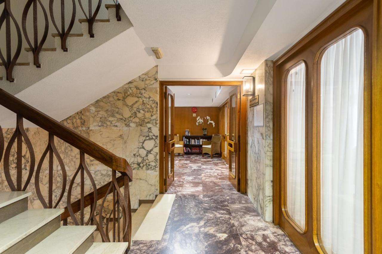 Hotel Leuka Alicante Dış mekan fotoğraf